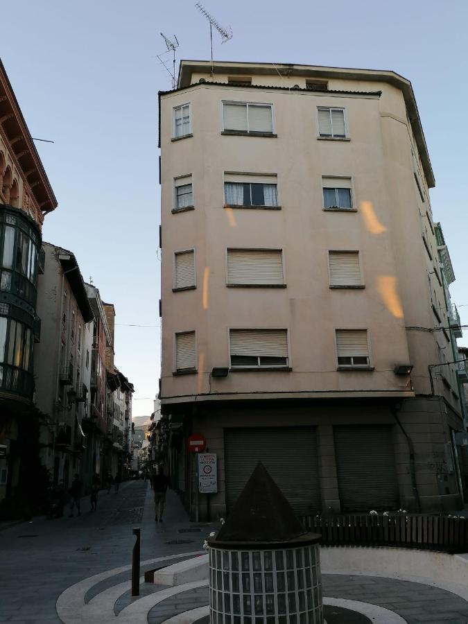 شقة Casa Oroela جاكا المظهر الخارجي الصورة